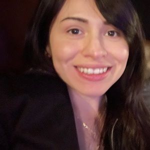 Meet your Posher, Clarissa